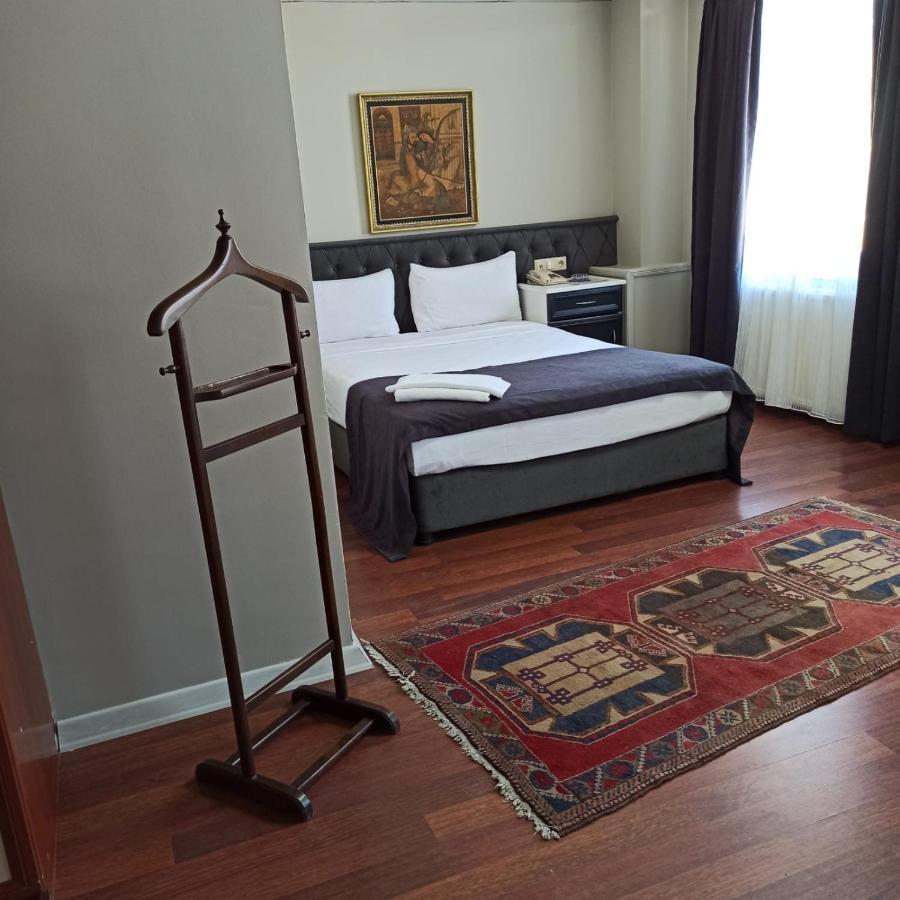 Yeni Hotel Μαλάτεια Εξωτερικό φωτογραφία